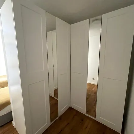 Leben Im Neubau! Traumhafte Kellergeschoss-wohnung شقة *