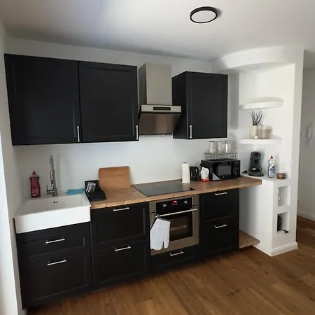 شقة Leben Im Neubau! Traumhafte Kellergeschoss-wohnung